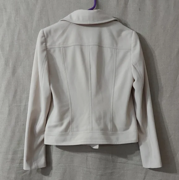 Ann Taylor Jackets size 4P petite color cream - Picture 8 of 13